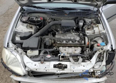 1997 Honda Civic Dx из США, поврежденный, VIN 1HGEJ622XVL082055